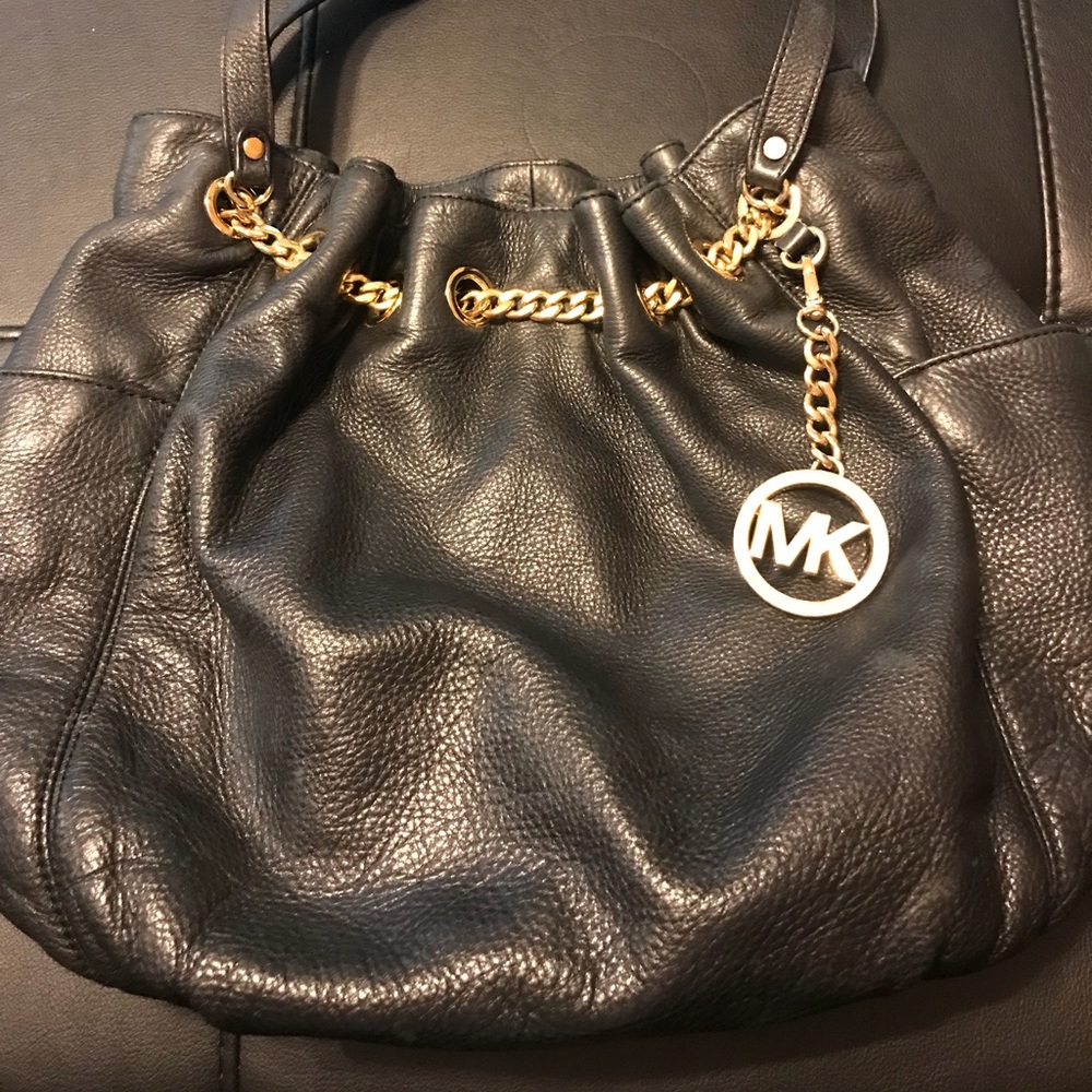 Micheal Kors Purse
